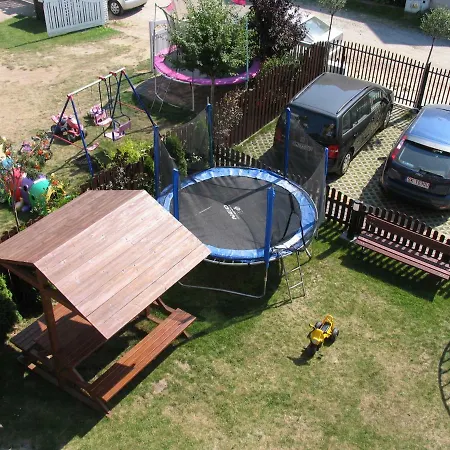 פארק נופש Nemo 2 *